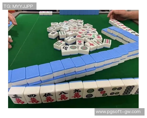 麻将胡了2照片-麻将桌上的惊喜瞬间，胡牌之际的照片记忆-麻将胡了2照片